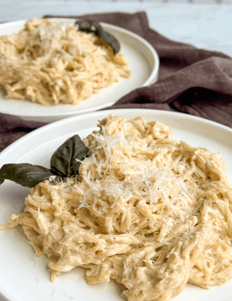 Creamy Cashew Alfredo Pasta