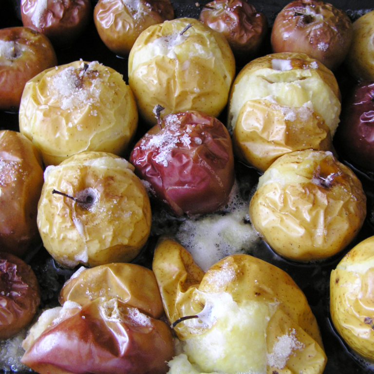 Simple Baked Apples